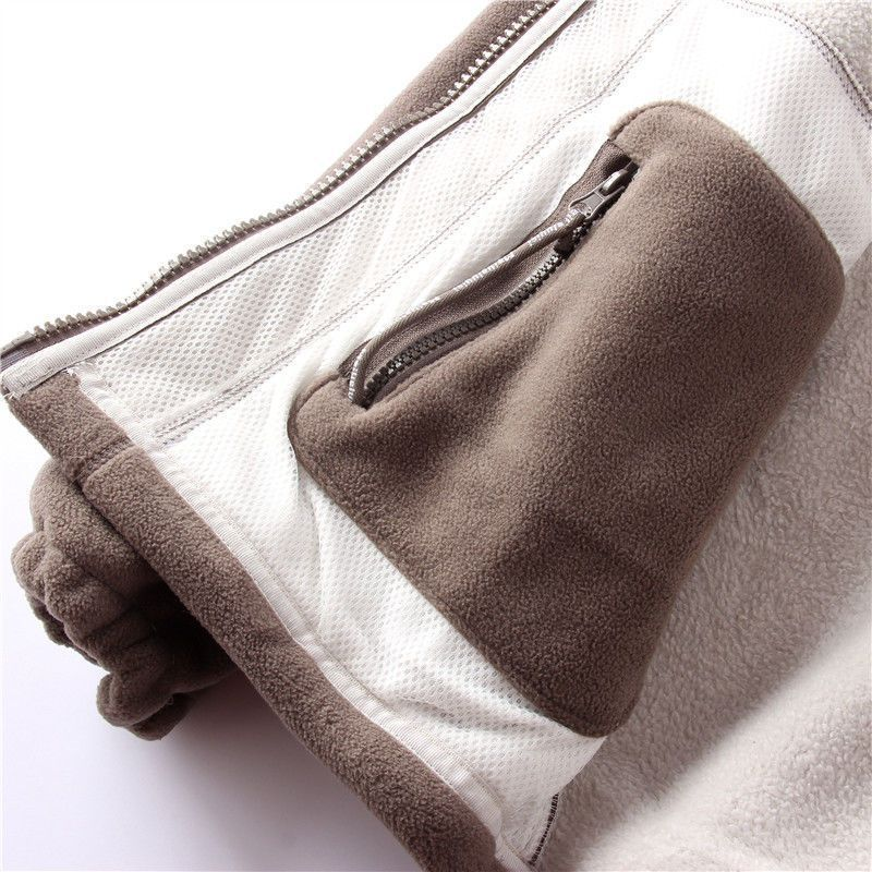 Kestrel fleece jacket Brown — lining close-up